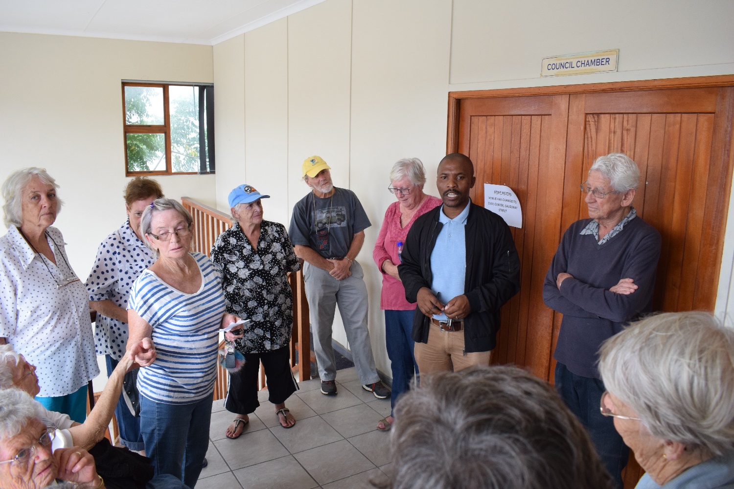 Elderly residents demand water - Talk of the Town